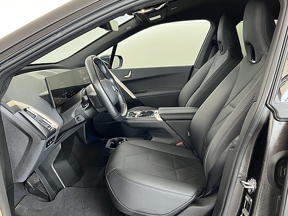 BMW iX 5 of 5
