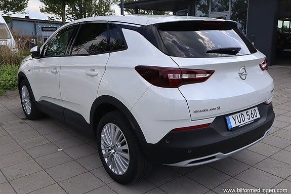 Opel Grandland X 10 of 19
