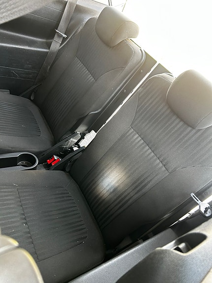 Opel Zafira Tourer 2 of 5