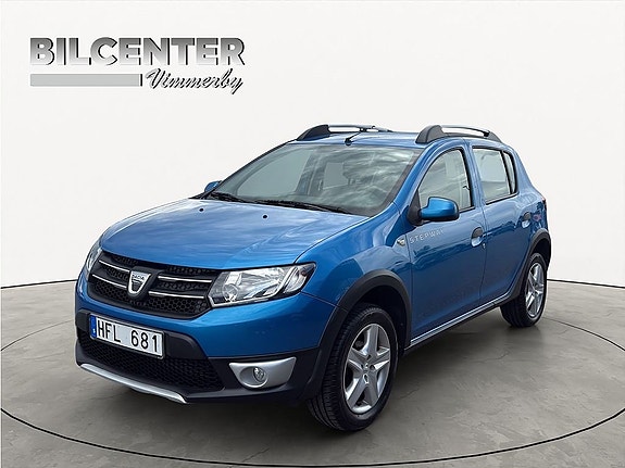 Dacia Sandero Stepway 2 of 5