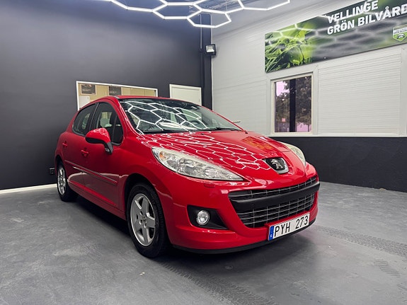 Peugeot 207 2 of 5