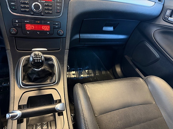 Ford S-MAX 7 of 18