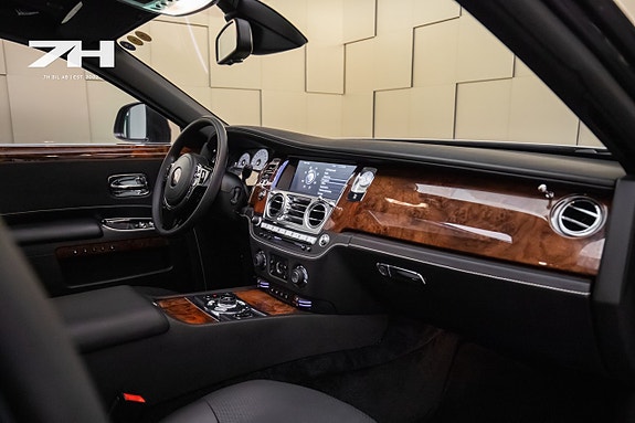 Rolls Royce Ghost 22 of 25