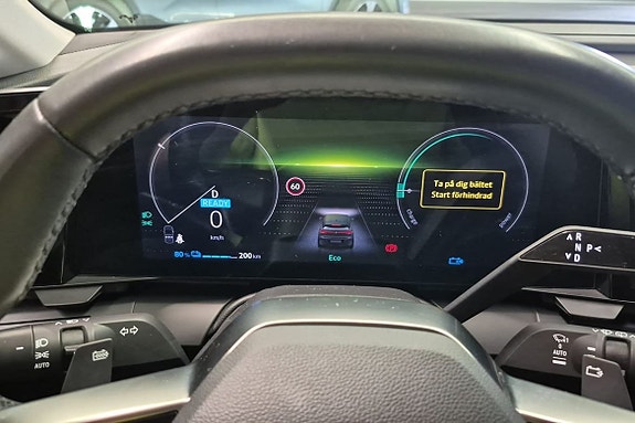 Renault Megane E-Tech 16 of 22