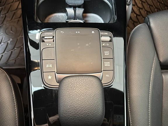 Mercedes-Benz A200 20 of 22