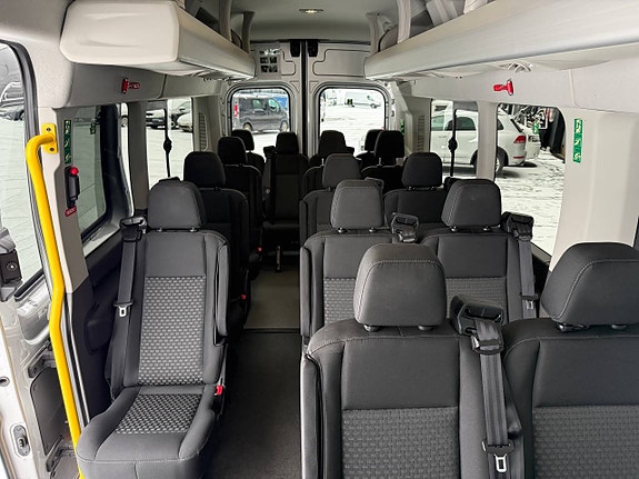 Ford Transit 7 of 12