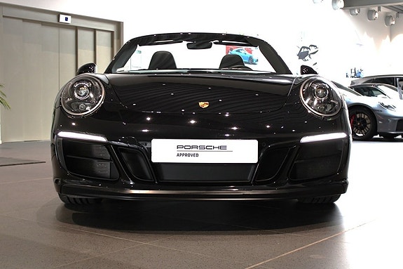 Porsche 911 5 of 5