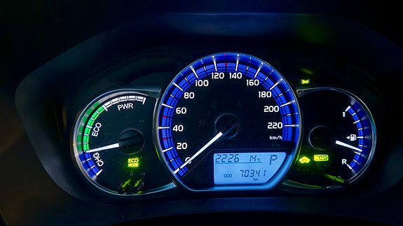 Toyota Yaris 9 of 11