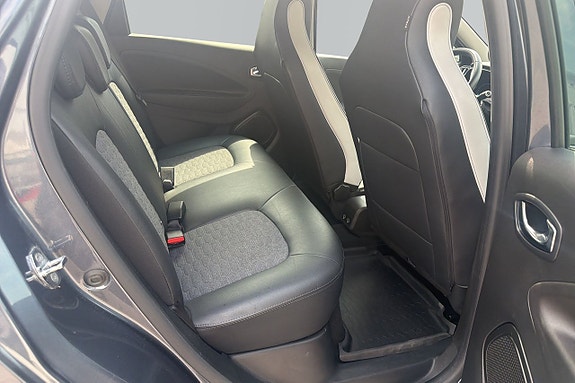 Renault Zoe 14 of 17