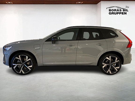 Volvo XC60 3 of 15