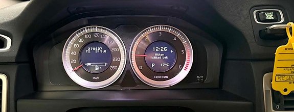 Volvo V70 24 of 26