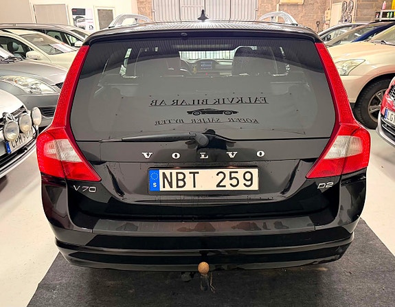 Volvo V70 25 of 26