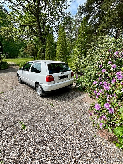 Volkswagen Golf III 2 of 5