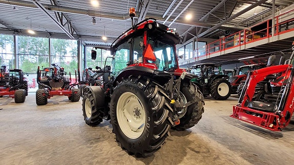 Valtra A85 HiTech / Lastare / Ölmstad skyddsplåtar 10 of 12
