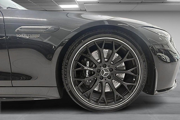 Mercedes-Benz SL63 24 of 25