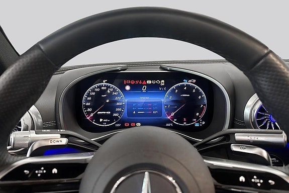 Mercedes-Benz SL63 11 of 25