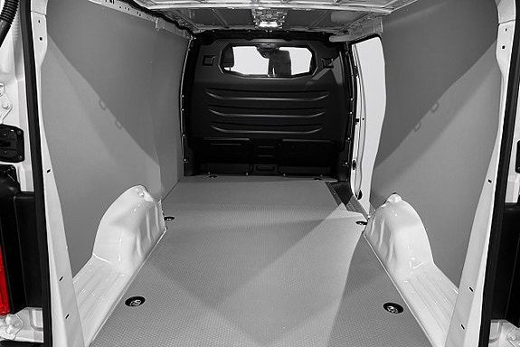 Peugeot e-Expert 5 of 5