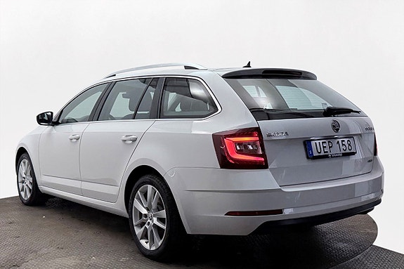 Skoda Octavia 9 of 29