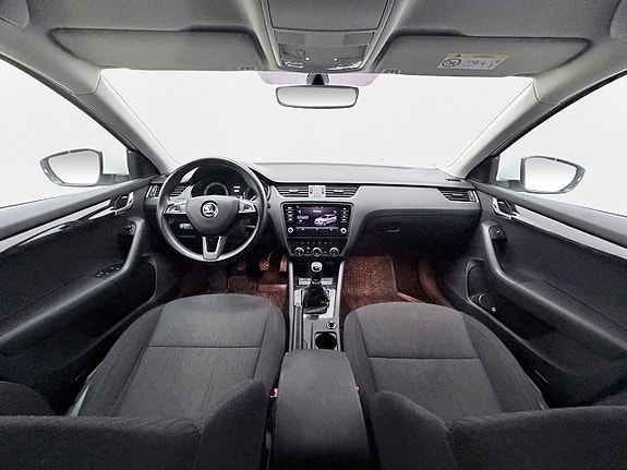 Skoda Octavia 15 of 29