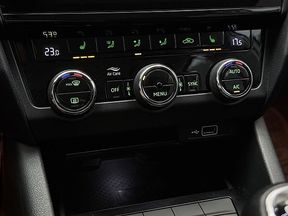 Skoda Octavia 26 of 29