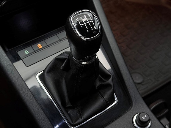 Skoda Octavia 27 of 29