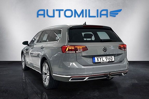 Volkswagen Passat Alltrack 15 of 20