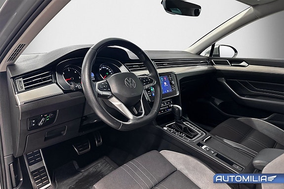 Volkswagen Passat Alltrack 7 of 20