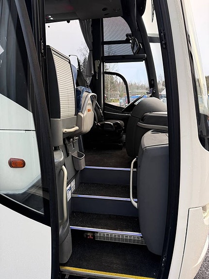 Volvo 9700HD 7 of 12