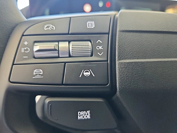 Kia K4 17 of 18