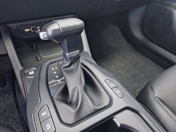 Kia K4 11 of 18