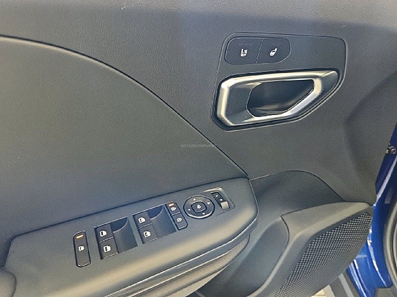 Kia K4 15 of 18