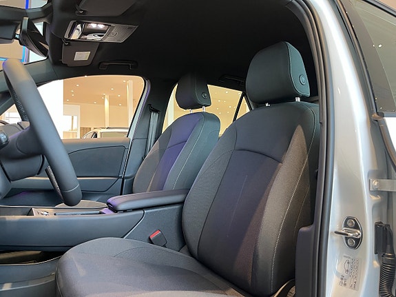 Volkswagen ID.3 Neo 9 of 16