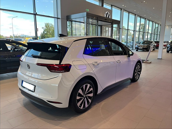 Volkswagen ID.3 Neo 3 of 16