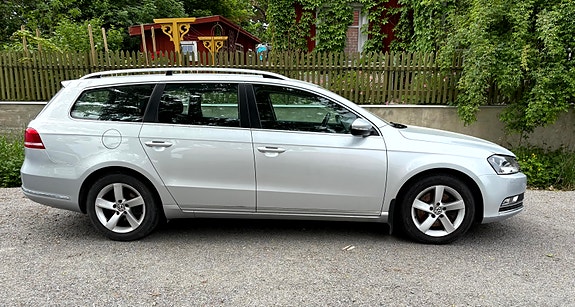 Volkswagen Passat 4 of 4