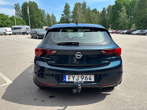 Opel Astra 4 of 5