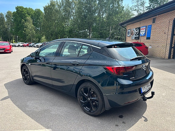 Opel Astra 3 of 5
