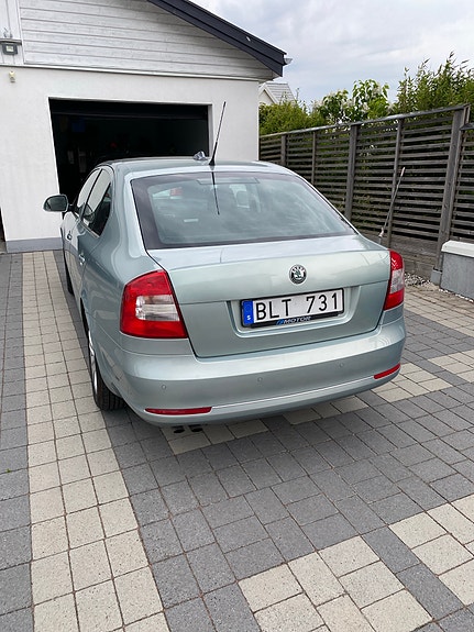 Skoda Octavia 3 of 5