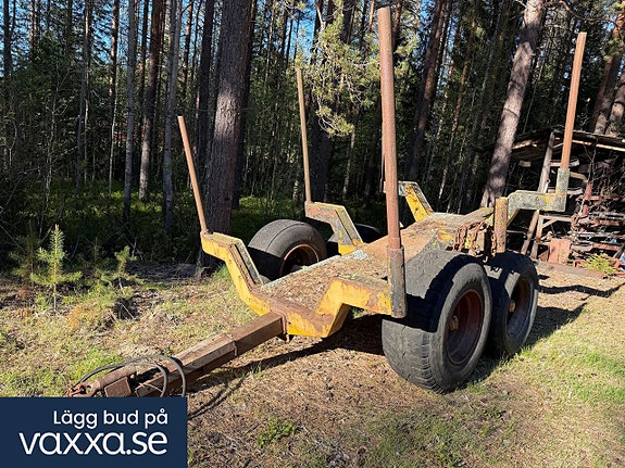Skogsvagn / Boggivagn med hydraulisk utdragning