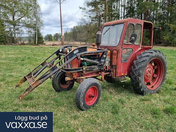 Traktor Volvo BM 400 Buster med Lastare