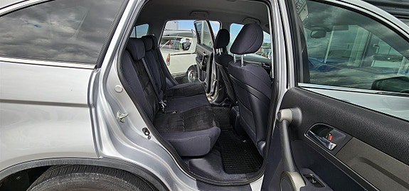 Honda CR-V 16 of 23