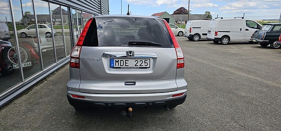 Honda CR-V 10 of 23