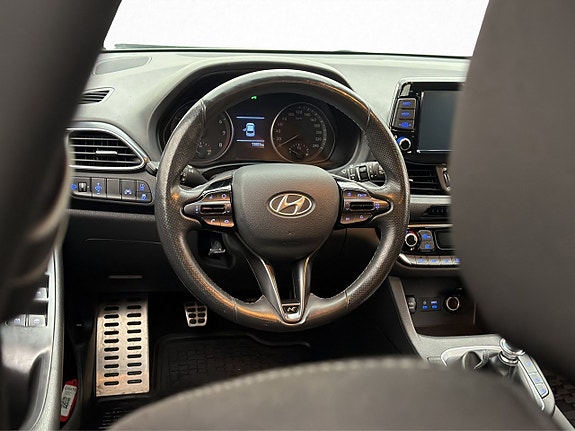 Hyundai i30 12 of 29