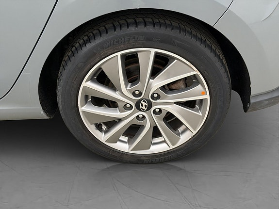 Hyundai i30 27 of 29