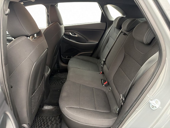 Hyundai i30 15 of 29
