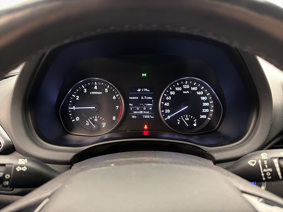 Hyundai i30 17 of 29