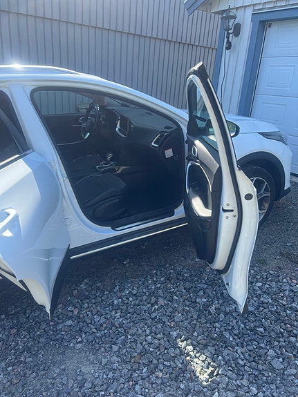 Kia XCeed 11 of 11