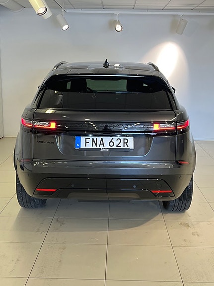 Land Rover Range Rover Velar 6 of 11