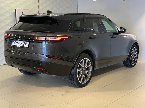 Land Rover Range Rover Velar 5 of 5