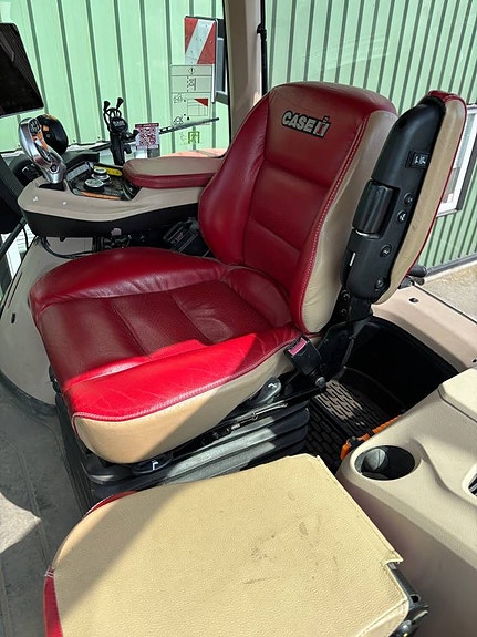 Case IH magnum 400 3 of 5