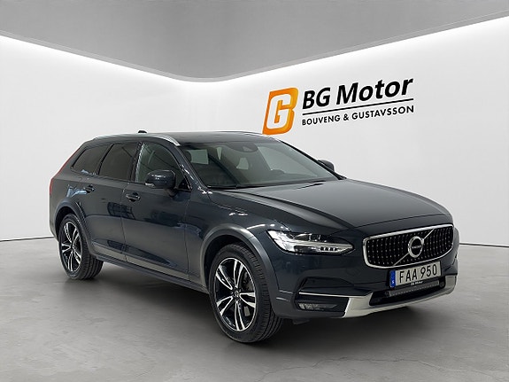 Volvo V90 Cross Country